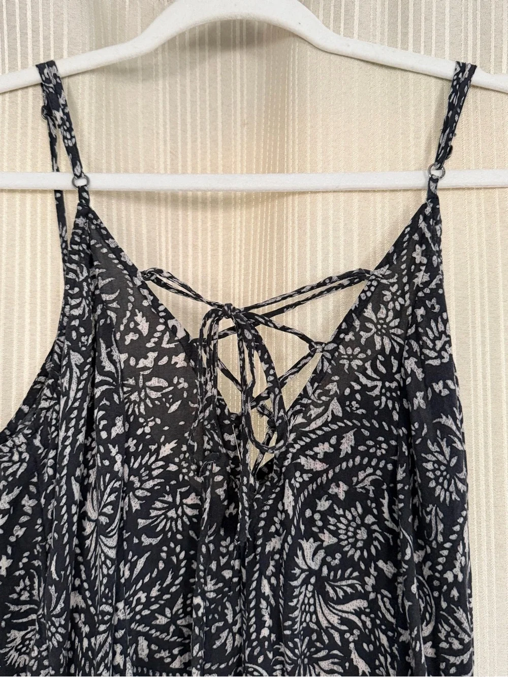 Abercrombie & Fitch Black Maxi Dress with White Paisley Print